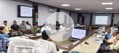 फिरोज़ाबाद: IGRS मामलों में लापरवाही पर सख्त CDO ने दबरई कलेक्ट्रेट में विद्युत व स्वास्थ्य विभाग को दी चेतावनी