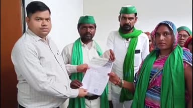 मंझनपुर: सिराथू तहसील में आवारा पशु, जर्जर सड़क और बंद पानी टंकी से त्रस्त किसानों ने भाकियू अंबावता का किया प्रदर्शन