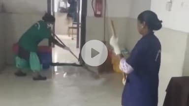 कांके: रिम्स रांची में बारिश से बढ़ी मुसीबत, बेसमेंट और ग्राउंड फ्लोर में हुआ जलजमाव