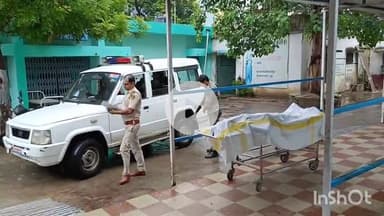 जमुई: झाझा बस स्टैंड के पास अज्ञात वाहन की चपेट में आने से एक व्यक्ति की हुई मौत, पहचान नहीं हो पाई