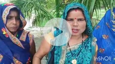 औरैया: दिबियापुर क्षेत्र के निमझना गांव की निवासी महिला ने चकरोड और तालाब की जमीन पर कब्जा करने को लेकर डीएम से की शिकायत