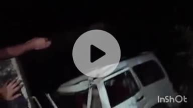 शिवहर: नयागांव में तेज रफ्तार स्कार्पियो पुल से टकराकर खेत में पलटी, 6 घायल, 2 की हालत नाज़ुक