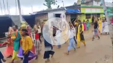 झाझा: धपरी गांव में दो दिवसीय अष्टयाम सह हरि कीर्तन प्रारंभ, निकाली गई कलश शोभायात्रा