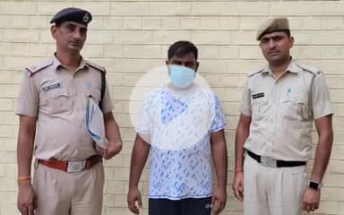 बहादुरगढ़: सीआईए झज्जर पुलिस टीम ने अवैध देशी पिस्तौल और चार कारतूस के साथ एक आरोपी को किया गिरफ्तार