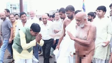 कुरवाई: नगर में आचार्य अनंत श्री सुधासागर महाराज का हुआ आगमन, श्रद्धालुओं ने किए दर्शन