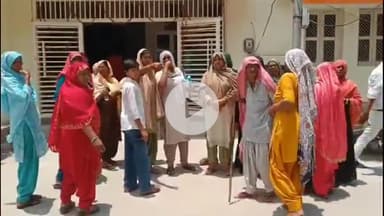 हसनपुर: गंगेश्वरी के गांव पतेई खादर के लोगों ने समाधान दिवस में किया प्रदर्शन, राशन की दुकान की बहाली की रखी मांग #jansamasya