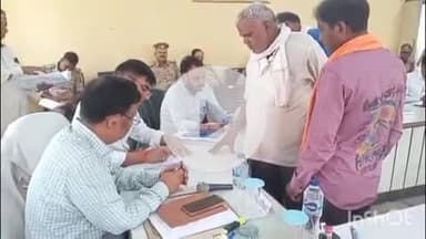 तुलसीपुर: तहसील सभागार में संपूर्ण समाधान दिवस पर उपजिलाधिकारी ने सुनी लोगों की समस्याएं