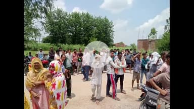 अमरोहा: रजबपुर में खाता चौराहे पर एक मकान की छत पर मिली सपा विधायक के बेटे के ड्राइवर की लाश