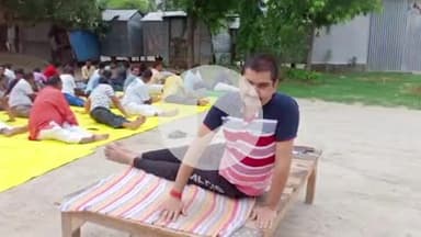 भोरे: लामीचौर में अंतरराष्ट्रीय योग दिवस पर योग कार्यक्रम आयोजित, बीडीओ, जनप्रतिनिधि व शिक्षक सहित कई लोग शामिल हुए