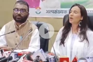 कांके: सर्किट हाउस में वक्फ संशोधन बिल के खिलाफ बरियातू पहाड़ी मैदान में होने वाली जनसभा की जानकारी दी गई