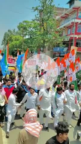 बदलाव तय है — अबकी बार युवा के हक की सरकार!✊🏻