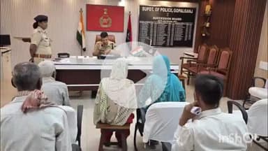 गोपालगंज: कलेक्ट्रेट परिसर में एसपी अवधेश दीक्षित ने लगाया जनता दरबार, सुनी फरियाद और दिया निपटारे का भरोसा