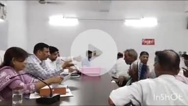 मीरगंज: अपर जिलाधिकारी न्यायिक ने मीरगंज तहसील सभागार में पहुंचकर जनता की समस्याएं सुनीं, निस्तारण के दिए निर्देश