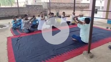 संदेश: योग दिवस के मौके पर संदेश विधानसभा क्षेत्र के विभिन्न सरकारी विद्यालयों में शिक्षकों और बच्चों ने किया योग