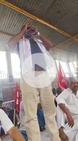 शेखपुरा सरकारी अस्पताल में व्याप्त भ्रष्टाचार और गुंडागर्दी के खिलाफ धरना।