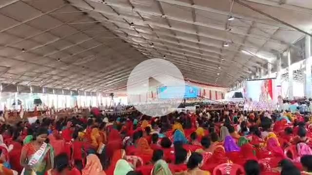 माननीय प्रधानमंत्री जी को सुनने लिए उबरा लोगों का जन शैलाब।
#सीवान #siwan #narendramodi #breaking #breakingnews #viral