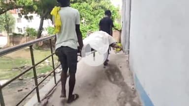 आरा: बिहियां स्टेशन के समीप रेलवे के कर्मचारी की ड्यूटी के दौरान ट्रेन से गिरकर हुई मौत