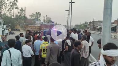 धौलपुर: सागर पाड़ा के पास अज्ञात वाहन की टक्कर से बाइक सवार 2 लोग हुए घायल, एक जने को हायर सेंटर किया गया रेफर