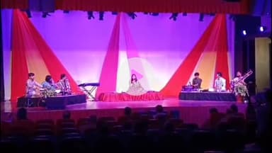 बरेली: बरेली में एसआरएमएस रिद्धिमा में आज गायन कार्यक्रम 'स्वर अर्पण' का आयोजन हुआ