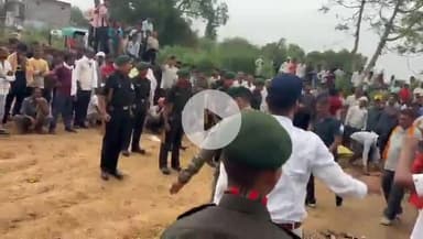 पोरसा: ख़लक का पुरा में सैन्य दस्ते के साथ जवान को अंतिम विदाई, परिजनों ने जताया विरोध