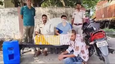 गोपालगंज: उत्पाद विभाग की टीम ने बल्थरी चेक पोस्ट पर वाहन जांच में एक शराब तस्कर को शराब के साथ किया गिरफ्तार
