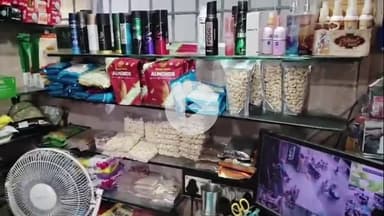 लाडपुरा: कोटा में दो दुकानों में चोरी, चोरों ने शटर ऊंचा कर घुसकर ड्राईफ्रूट, चॉकलेट और नकदी लेकर फरार हुए