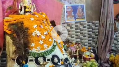 धनौरा: एकादशी पर गजरौला के लक्ष्मी नगर स्थित श्री खाटू श्याम मंदिर में भजन कीर्तन का आयोजन