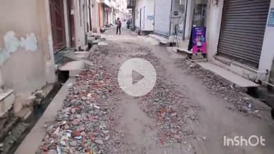 जानसठ: कस्बे के मुख्य सड़कों की हालात बदहाल, कस्बेवासियों ने प्रशासन से लगाई गुहार #jansamasya