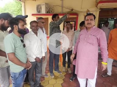 सारंगपुर: राज्य मंत्री टेटवाल ने सेवा सदन कार्यालय, सहारनपुर में लगाया जनता दरबार, सुनी लोगों की समस्याएँ