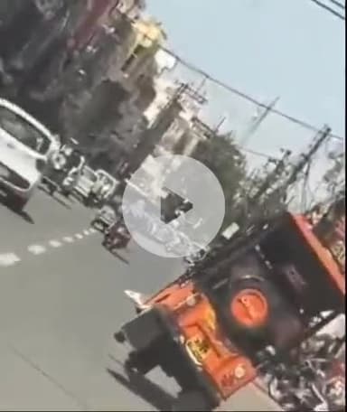 ग्वालियर गिर्द: स्टंट करने वाला ई-रिक्शा चालक पकड़ा गया, वीडियो हुआ था वायरल