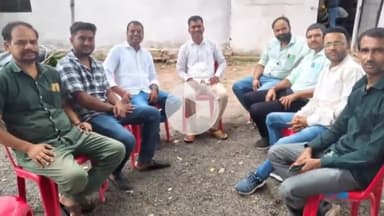 पवई: विधायक कार्यालय पवई में हड्डी रोग विशेषज्ञ डॉक्टर ने किया निशुल्क उपचार, विधायक की टीम ने जताया आभार