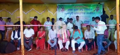 बूरमू: मुरूपिरी गांव में भाजपा के पूर्व विधायक डॉ. जीतू चरण राम ने मंडा पूजा का फीता काटकर उद्घाटन किया