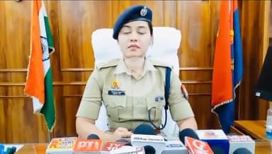 बरेली:पुलिस द्वारा अवैध मादक पदार्थो की तस्करी करने वाले 3 अभि0 को 1.439 K.G. स्मैक व 552 ग्रा0 चरस/सुल्फा बरामद