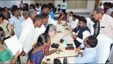 రఘునాథపల్లె: జిల్లా కలెక్టర్ కార్యాలయంలో ప్రజావాణి కార్యక్రమంలో ప్రజా సమస్యలపై 74 అర్జీలు స్వీకరణ