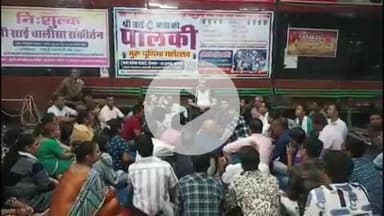 लाडपुरा: साई बाबा मंदिर में 2025 को चांदी की पालकी में विराजमान होकर नगर भ्रमण के लिए निकलेगा साई बाबा, बैठक हुई