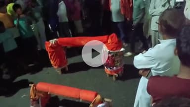 rajdaha to Sultanganj to Deoghar paidal Yatra karte hue Aaj Khori mahua Tak pahuncha Hain  Lalbajar problem hone se let