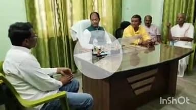 गोपालगंज: कलेक्ट्रेट परिसर में सांसद ने लगाया जनता दरबार, सुनीं लोगों की फरियाद, दिया निपटारे का भरोसा