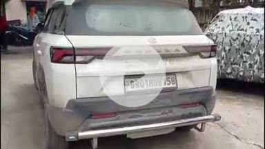 मोहनिया: समेकित जांच चौकी मोहनिया से भारी मात्रा में कारतूस बरामद, गाड़ी नंबर के आधार पर कार मालिक पर होगी प्राथमिकी