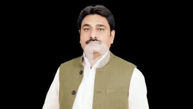 झांसी: वंदे भारत एक्सप्रेस में यात्री के साथ समर्थकों द्वारा मारपीट मामले में भाजपा ने बबीना विधायक राजीव सिंह को दिया नोटिस