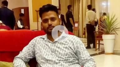 झांसी: रेलवे कर्मचारी की लाश बल्लमपुर रोड पर मिली, 24 घंटे से थे लापता, पास में सल्फास की डिब्बी और शराब की बोतल