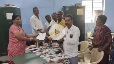 சாத்தான்குளம்: தச்சமொழி பகுதியில் புதிய வாறுகால் பணிகளை தடை செய்யக்கோரி பேரூராட்சி அலுவலகத்தில் மனு