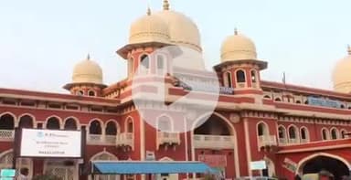 कानपुर: पुष्पक एक्सप्रेस में मुंबई से लखनऊ जा रहे नेपाली यात्री की मौत, कानपुर जीआरपी ने शव को पोस्टमार्टम के लिए भेजा