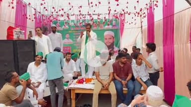 @ज्यादा से ज्यादा किसान मजदूरों की समस्याओं हल कराना प्राथमिकता।
#Solving the problems of as many farmers and laborers as possible is a priority.
@rajendra_yadav 
#national_president