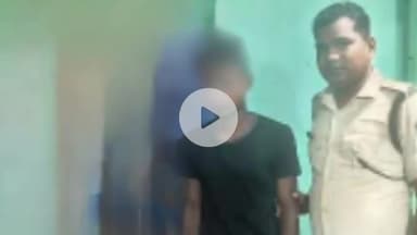 कहलगांव: घोघा थाना पुलिस ने 20 लीटर देसी शराब के साथ एक व्यक्ति को गिरफ्तार किया