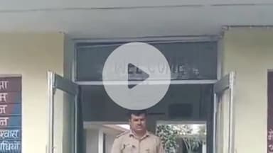 पीपलदा: अयाना पुलिस ने थाना क्षेत्र में हंगामा कर उत्पात मचाने पर एक शख्स को शांति भंग के आरोप में किया गिरफ्तार