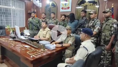 गुमला: घाघरा जंगल से ₹5 लाख का इनामी जेजेएमपी कमांडर हथियार सहित गिरफ्तार