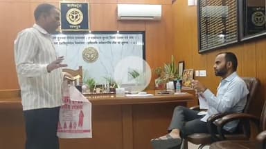 रामपुर: ज़िलाधिकारी कार्यालय में किसान ने नलकूप कनेक्शन को लेकर एसडीएम से की शिकायत, एसडीएम ने दिया भरोसा