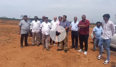 కనిగిరి: దివాకరపురంలో రిలయన్స్ బయోగ్యాస్ ప్లాంట్ నిర్మాణ పనులను అధికారులతో కలిసి పరిశీలించిన ఎమ్మెల్యే ఉగ్ర నరసింహారెడ్డి