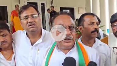 झांसी: स्टेशन पर यात्री के साथ हुई मारपीट को लेकर कांग्रेस पार्टी के महानगर अध्यक्ष बोले, MLA के गुंडों पर हो कार्रवाई