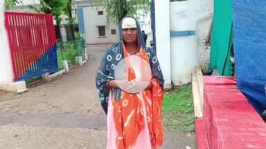 देेेवरिया: बरेठा गांव की दिव्यांग महिला ने सिपाही पर बेरहमी और बर्बरता से पिटाई का गंभीर आरोप लगाया